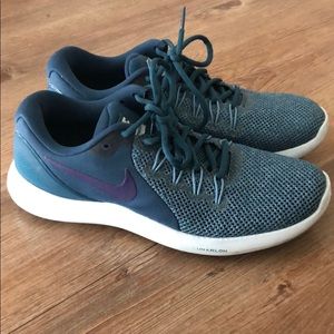 Nike Lunarlon Sneakers